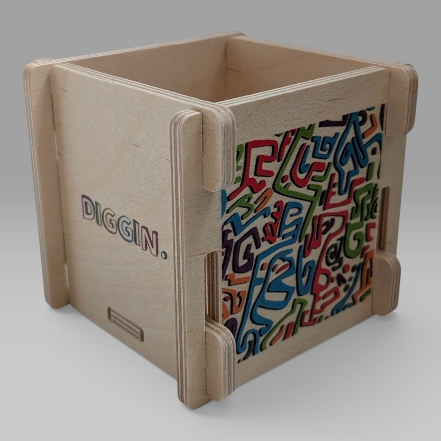 "DOODLES COLOR" SET DIGGIN CRATE + BOX + TWO COASTERS
