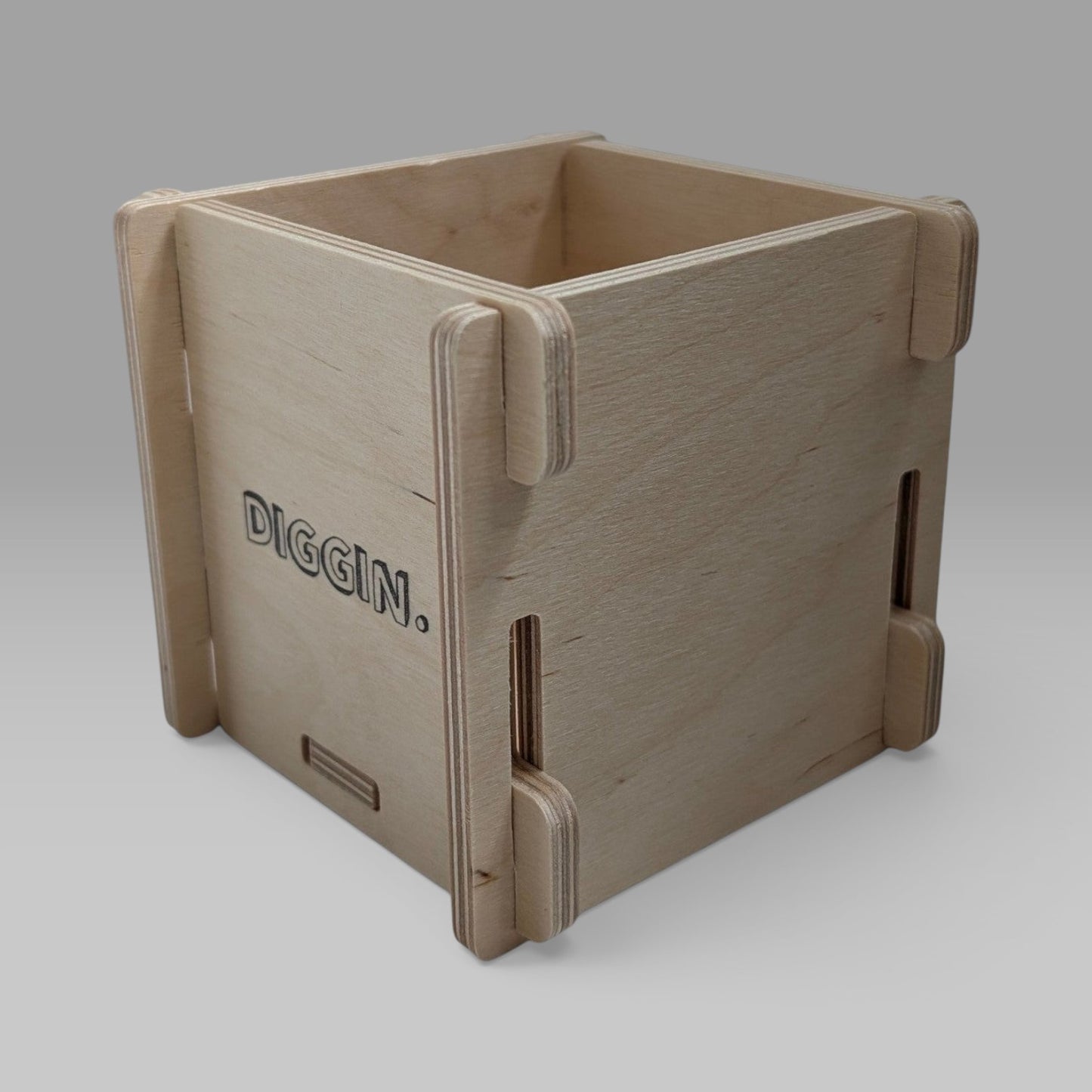 "BASIC" SET DIGGIN CRATE + BOX + TWO COASTERS