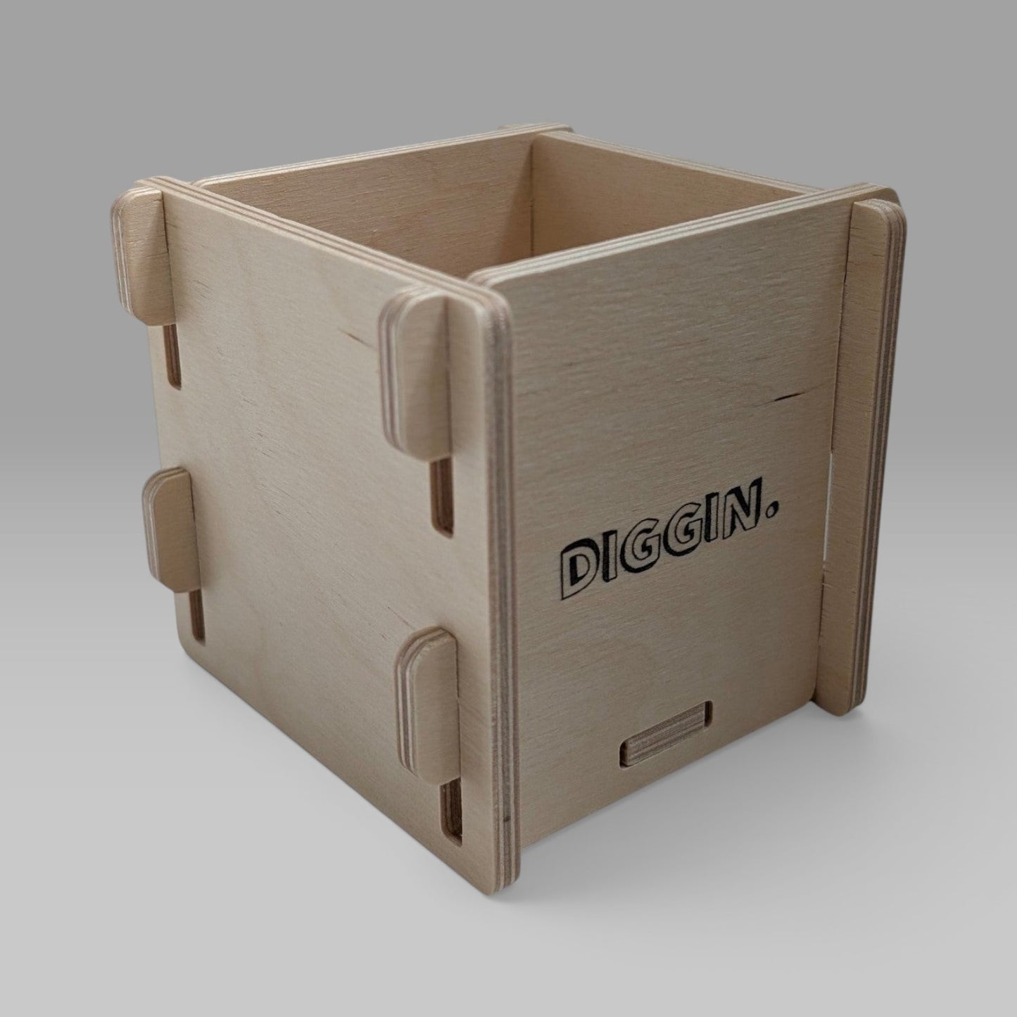 "BASIC" SET DIGGIN CRATE + BOX + TWO COASTERS