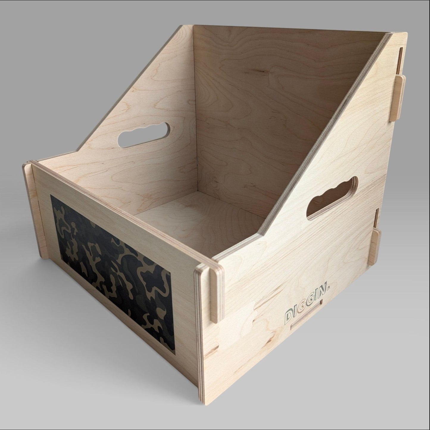 12-INCH VINYL RECORD CRATE "CAMO"