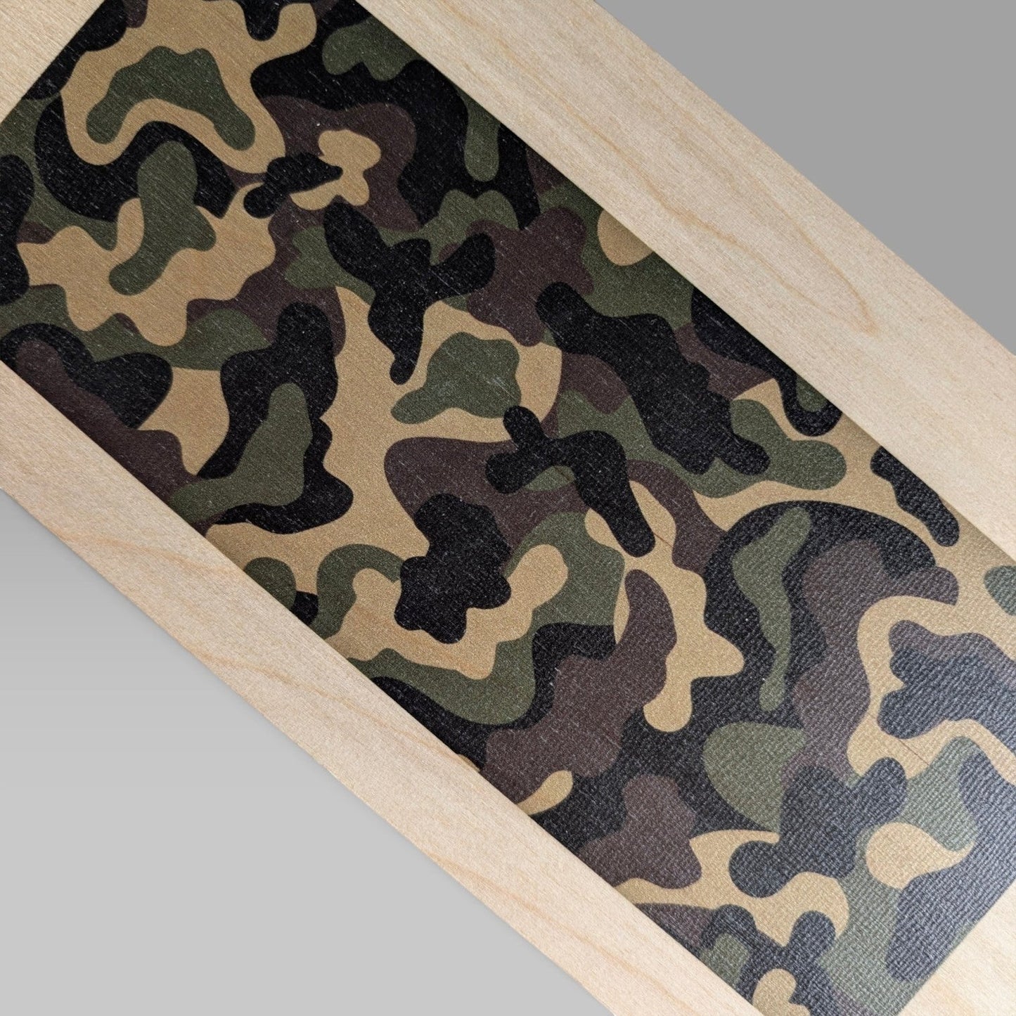 7-INCH RECORDS CRATE + BOX + TWO COASTERS "CAMO" SET